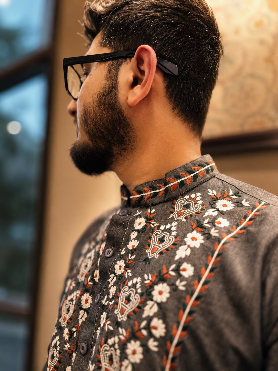 Grey Embroidered Hand-Stitched Kurta thumbnail 3